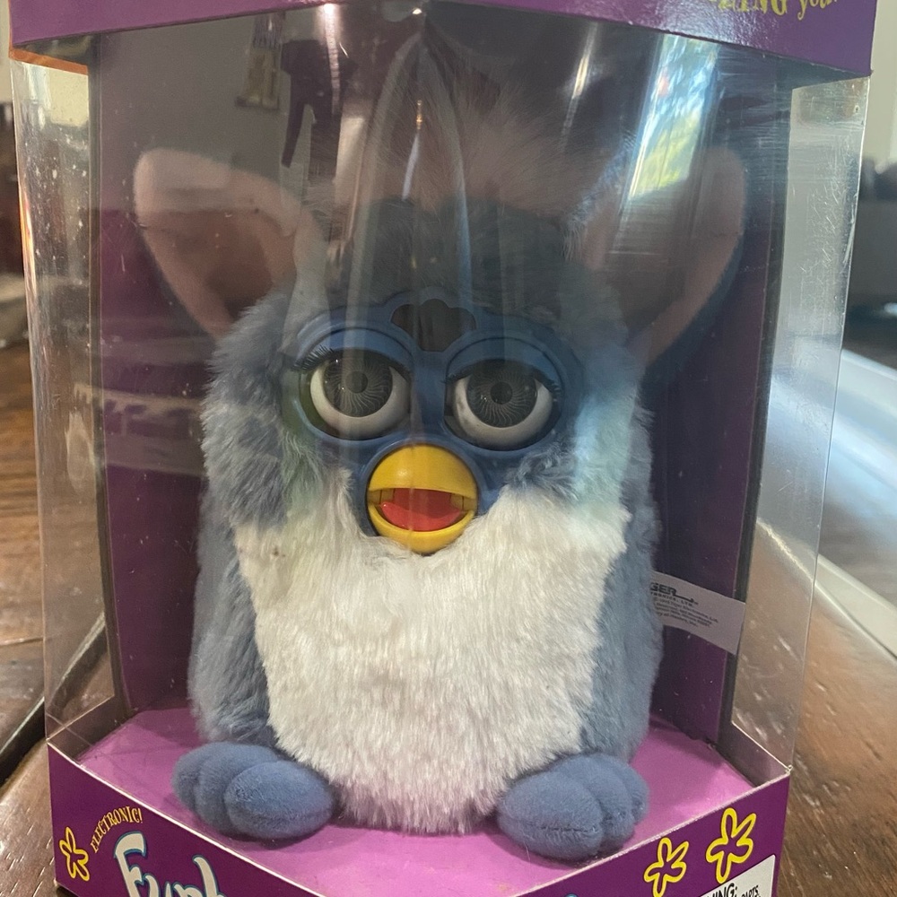 Vintage 1998 Tiger Electronics Furby Blue And White Model 70-800 New In Box
